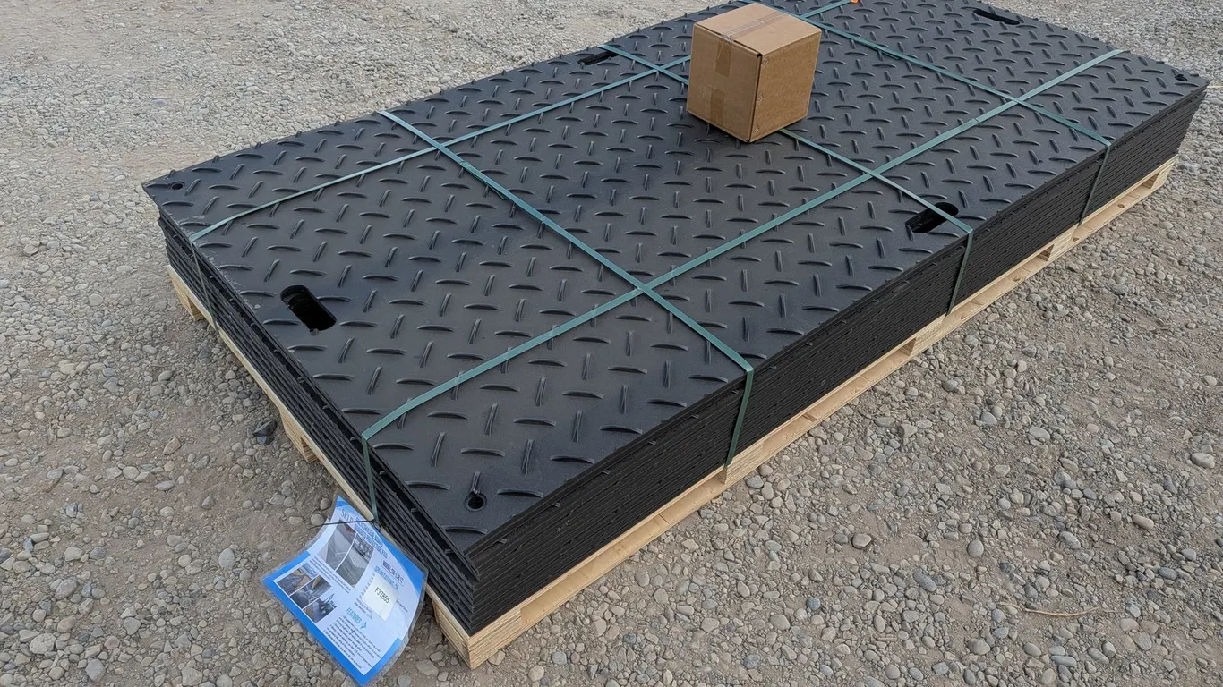 Unused Polyethylene Ground Protection Mats