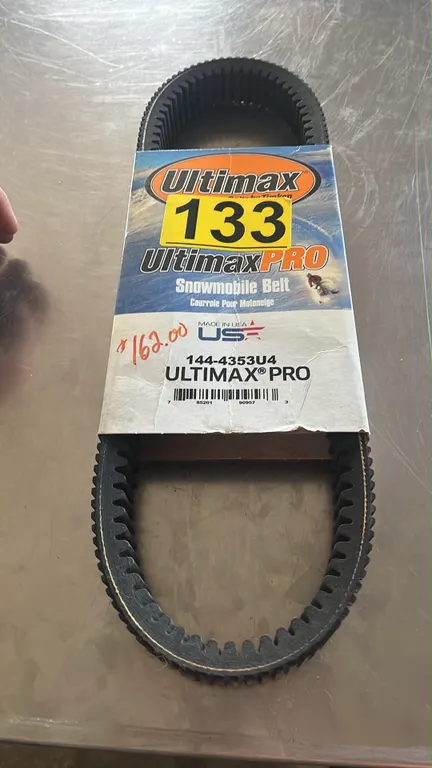 OFFSITE - New ultimax pro 144-4353u4 snowmobile belt