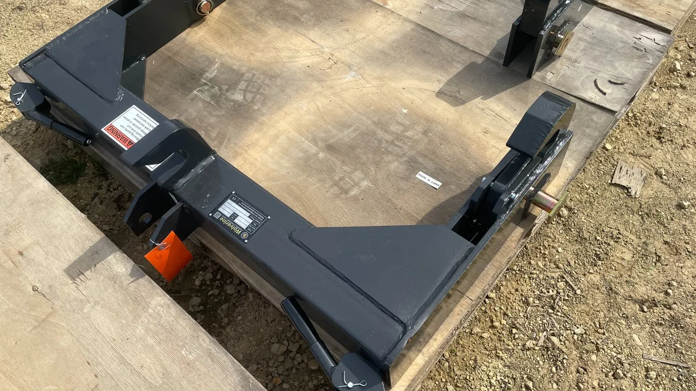 Wolverine Tractor Quick Hitch Mount