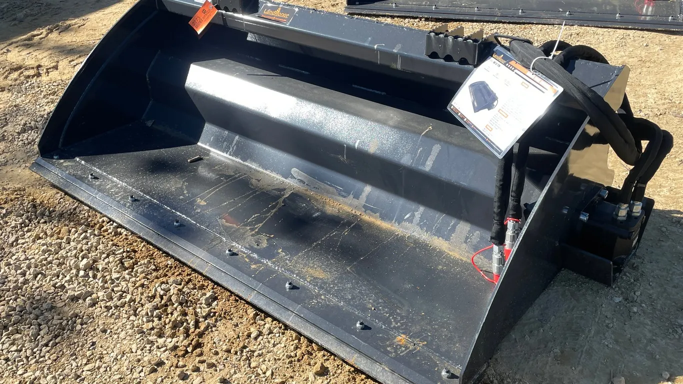 LandHonor 72" Combo Hydra Bucket Attachment