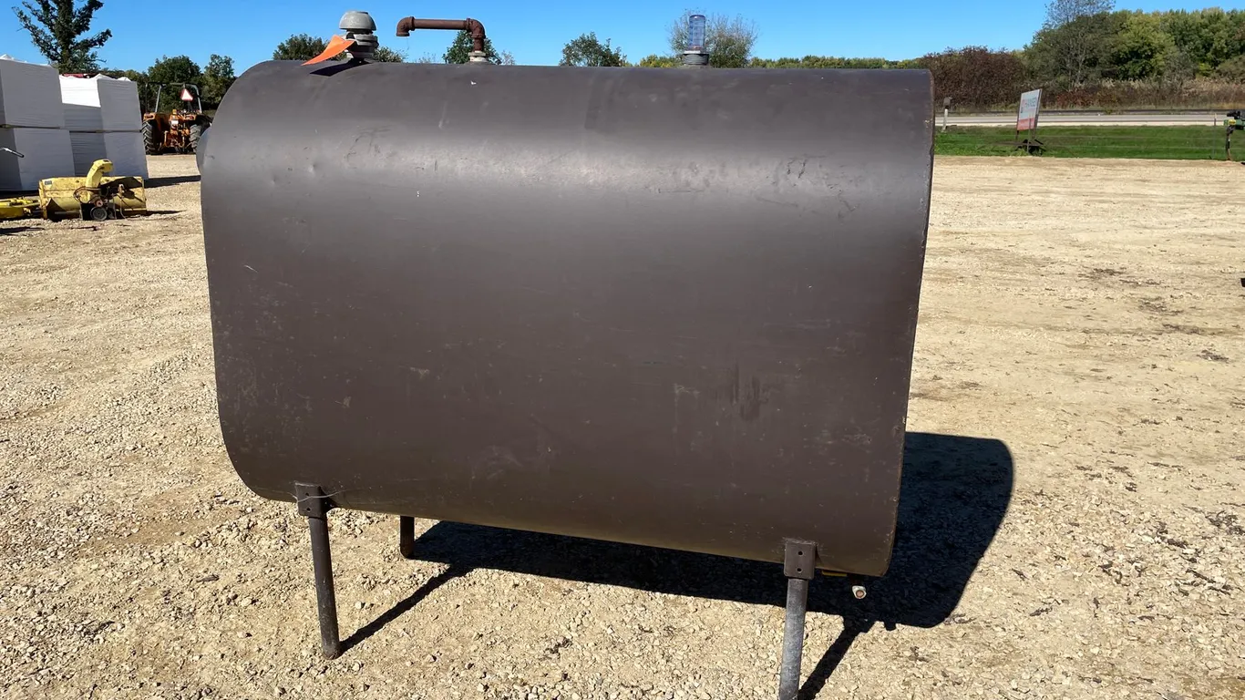 250-Gallon Metal Fuel Barrel