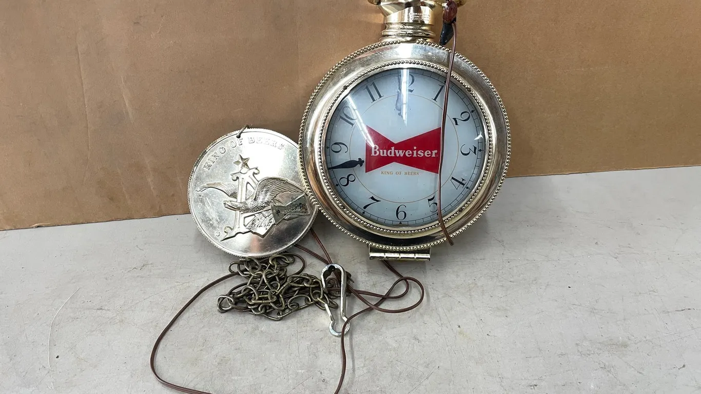 Budweiser Lighted Clock