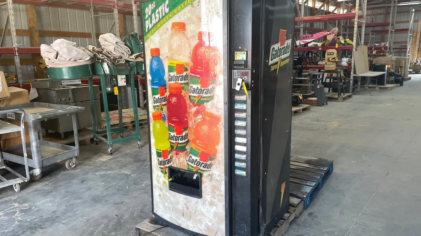 Soda Drink Vending Machine