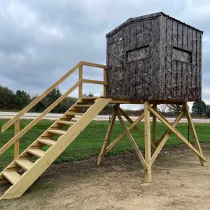 6' x 6' Deer Blind on Tower with Steps