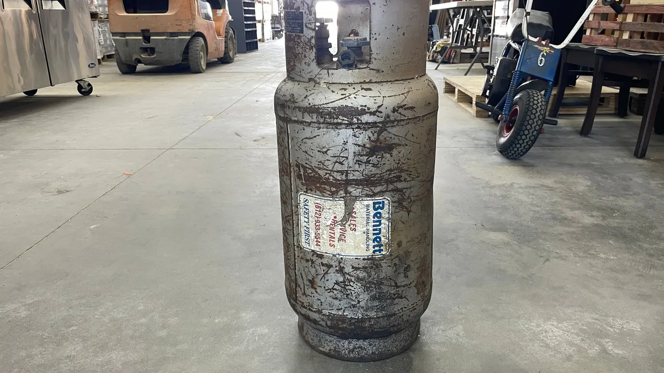 Used Equipment Propane Tank