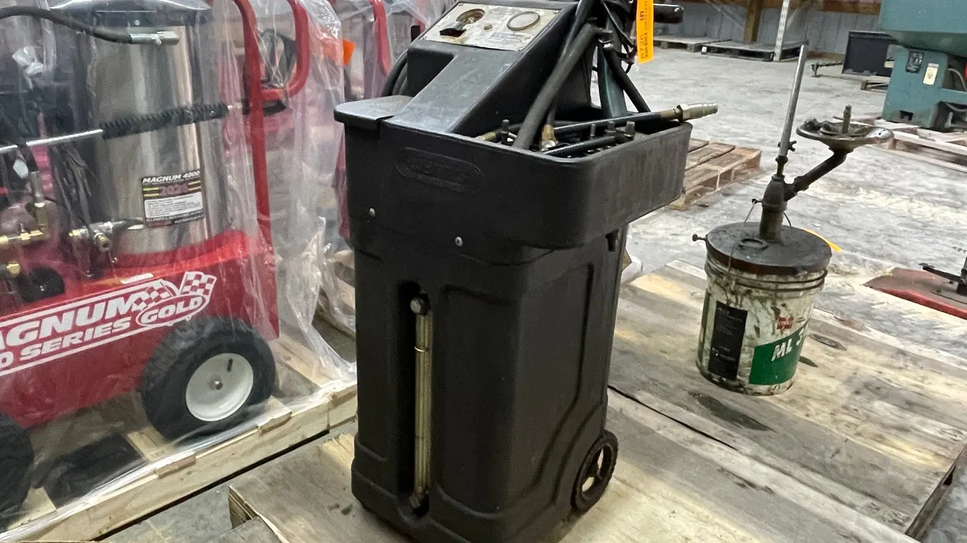 Wynns Transmission Flush Machine