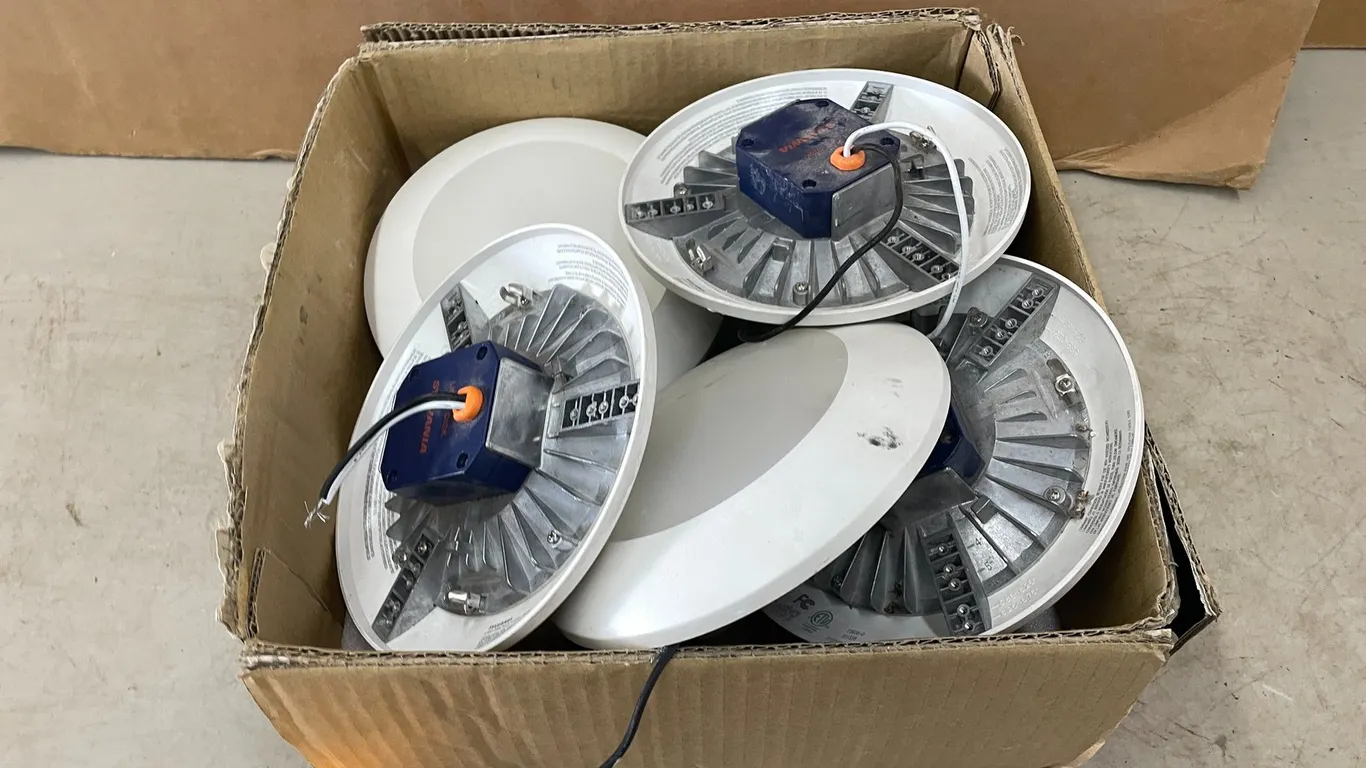 (5) Sylvania 6" Recessed LED Lights