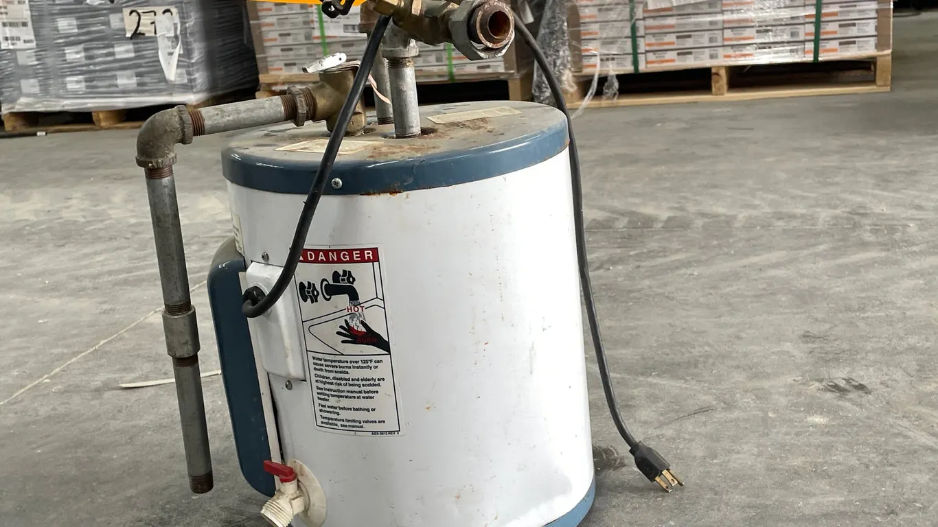 Richmond 5-Gallon Hot Water Heater