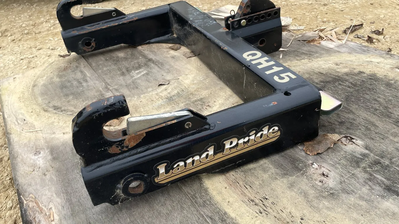 Land Pride Quick Hitch