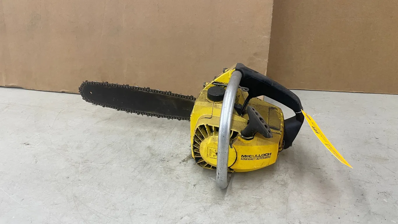 McCulloch Chainsaw