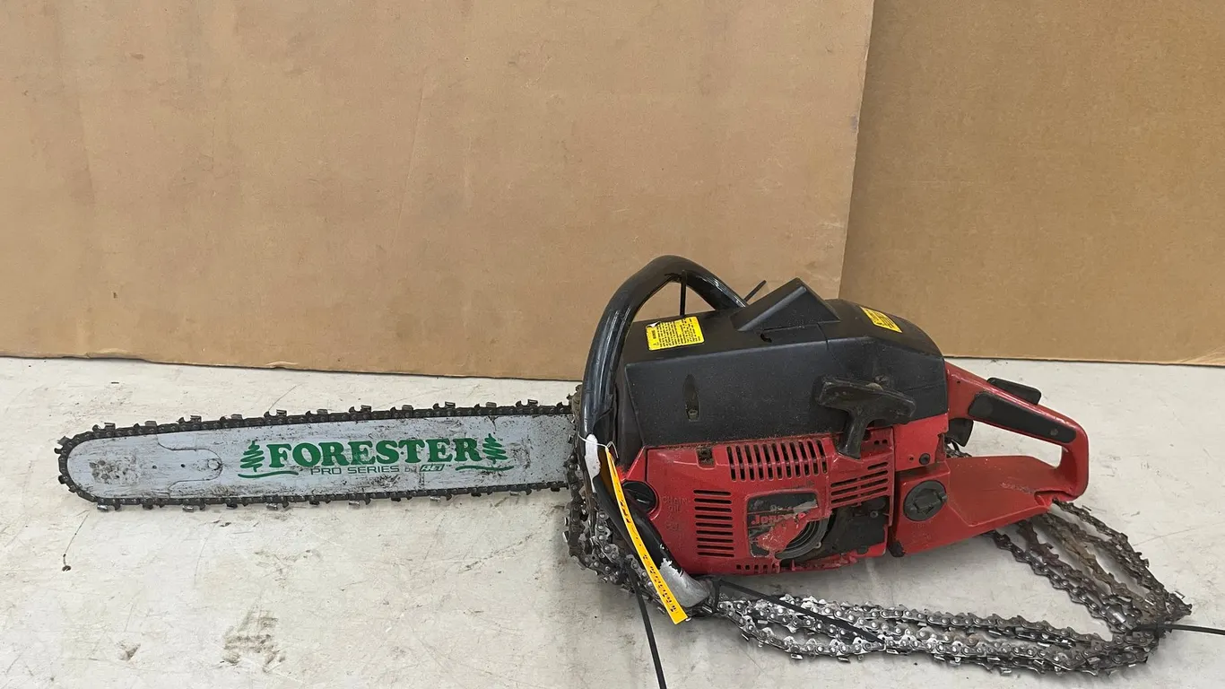 Jonsereds 625 Chainsaw