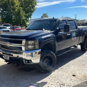 2007 Chevy 2500 HD Crew Cab 4x4 (Has Wisconsin Title)