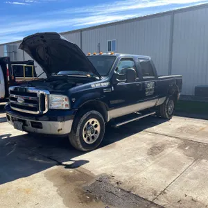 2006 Ford F350 Crew Cab (Has Wisconsin Title)