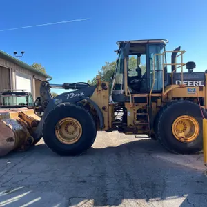 John Deere 724K Wheel Loader