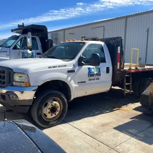 2003 Ford F450 Regular Cab Flatbed (Has Wisconsin Title)