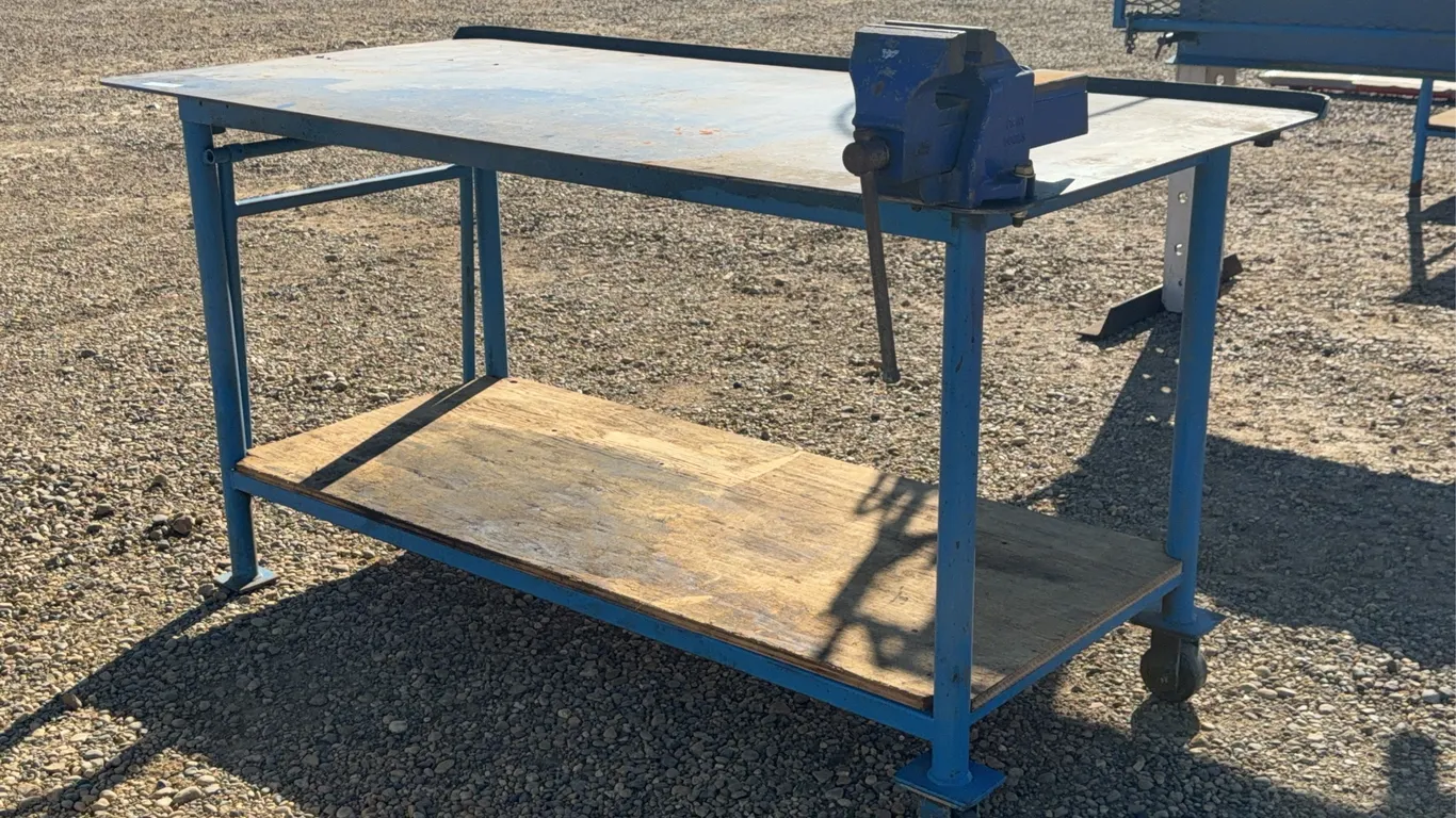 5FT Custom Made Work Bench