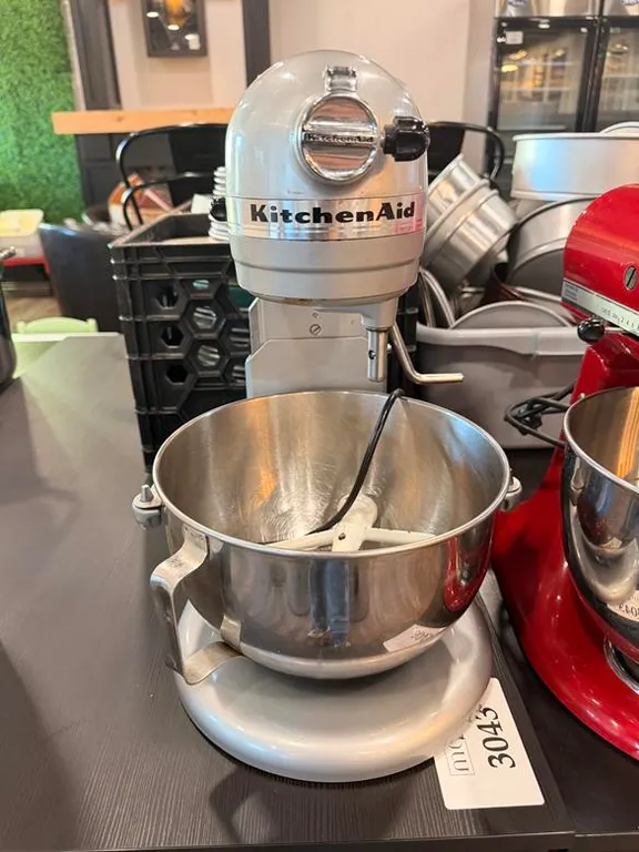 Kitchen Aid Professional 5 Plus Mixer