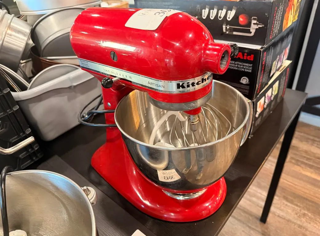 Kitchen Aid Artisan Mixer