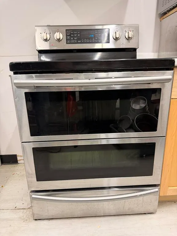 Samsung Dual Zone Oven with Ceran Top
