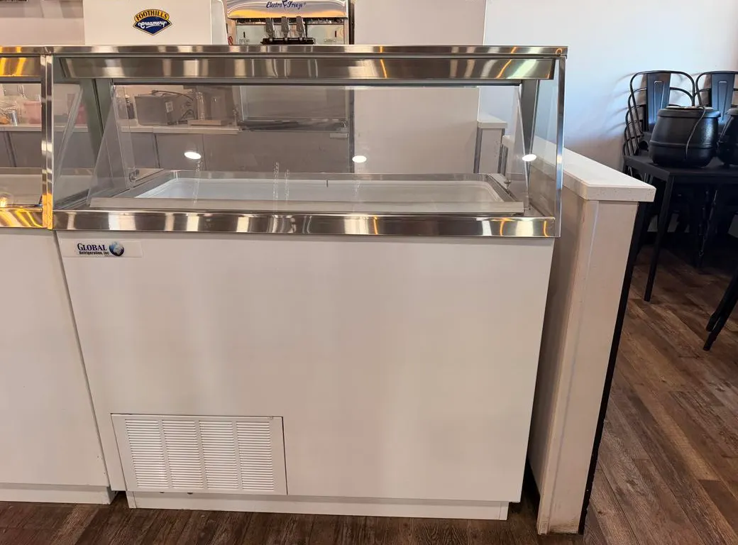 Global Refrigeration Inc. 8-Tub Ice Cream Freezer