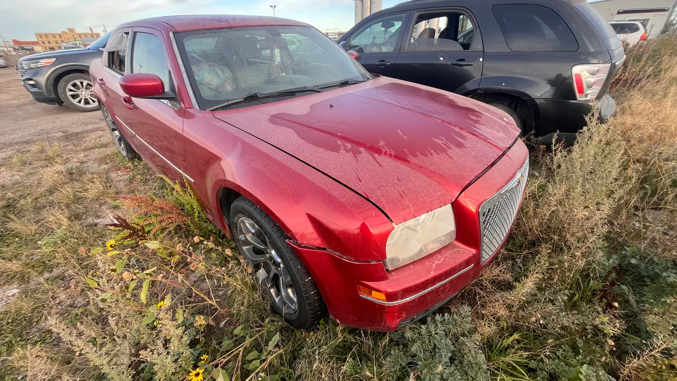2007 Chrysler 300 (Red)