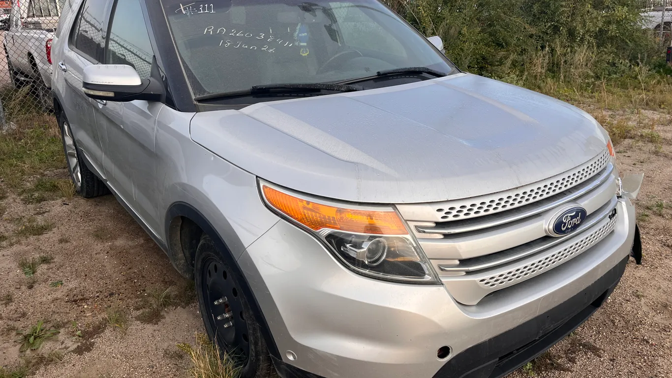 2011 Ford Explorer (Grey)