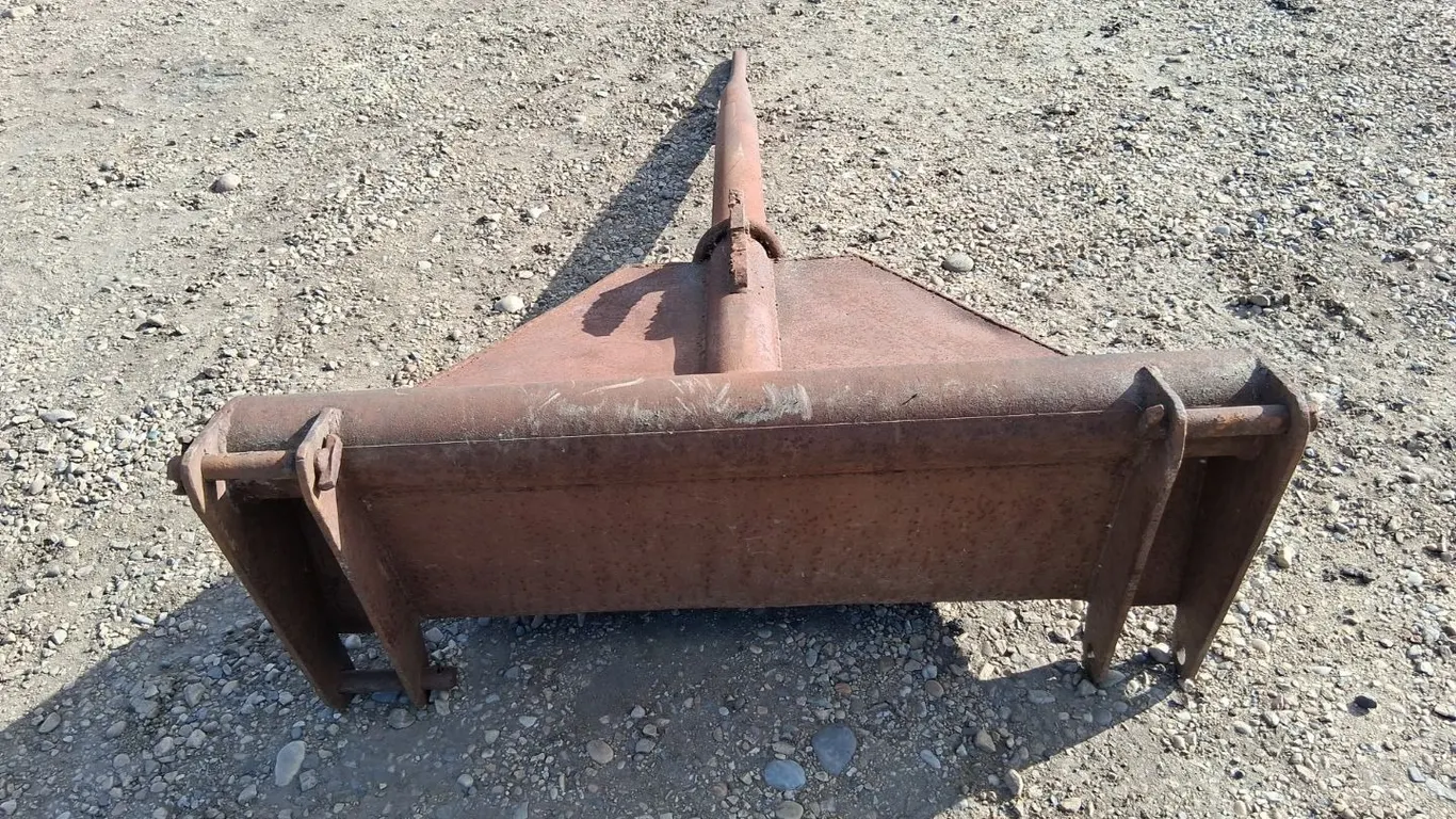 Tractor Bale Spear