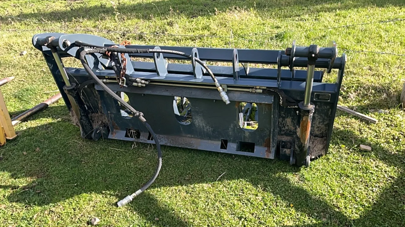 72" Hydraulic Root Rake Grapple Bucket Skid Steer Attachment