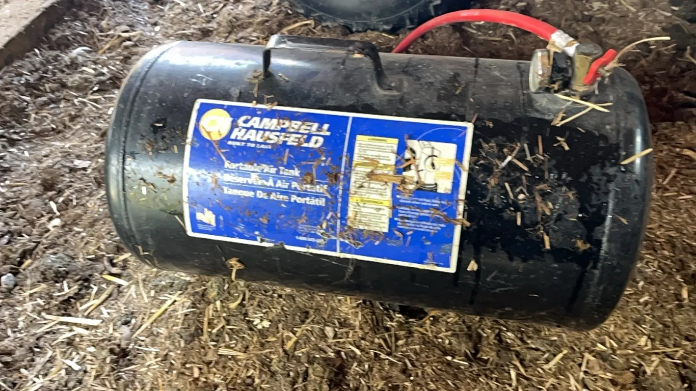 Campbell Hausfeld Portable Air Tank