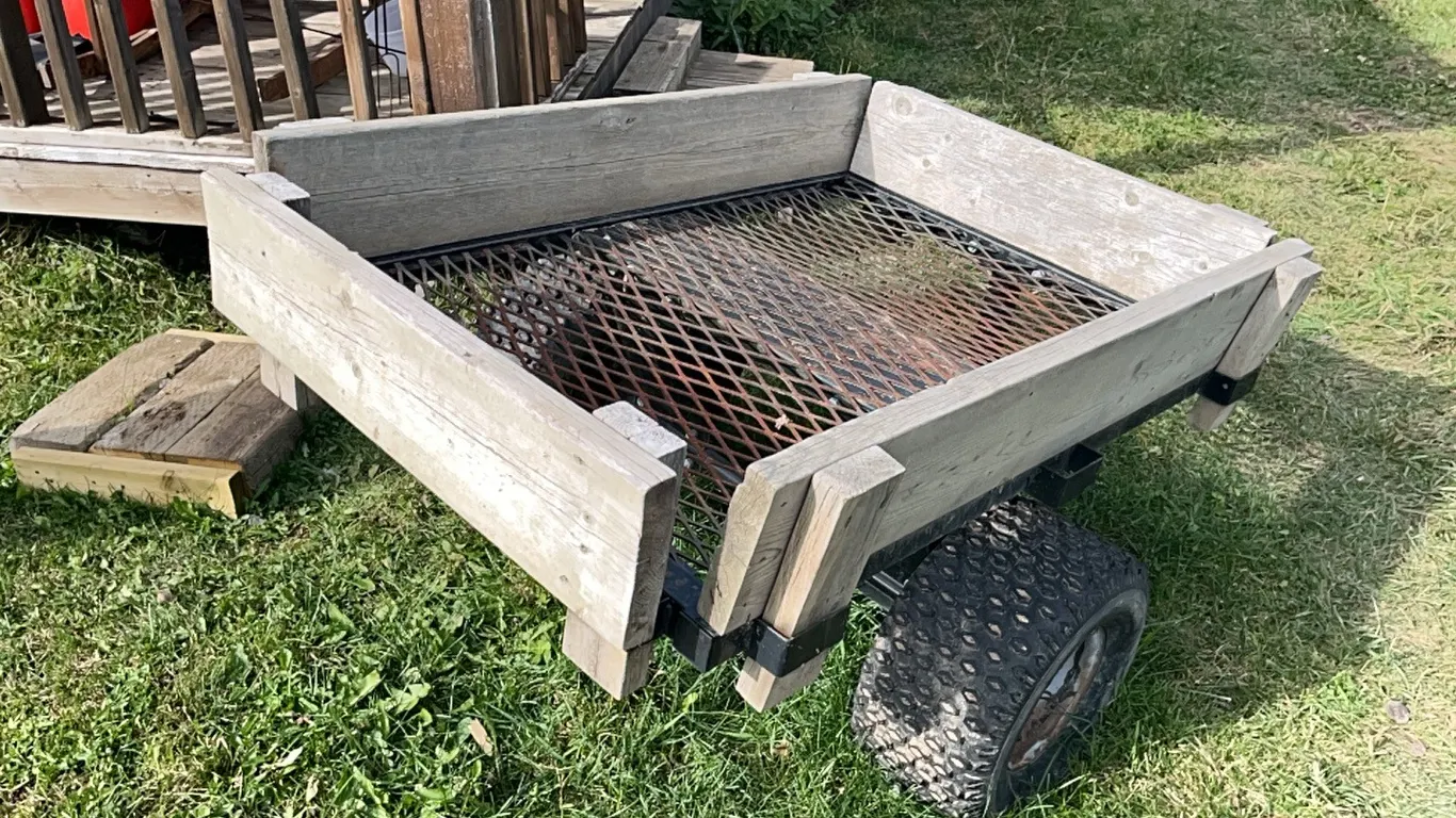 4'x3' Single Axle Utility Trailer