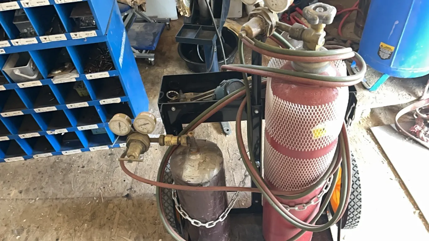 Oxy/Acetylene Cutting Cart and Torch