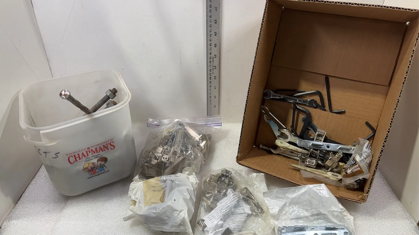 Merit Kitchen Door Hinges, Ever built Barrel Bolt, U Bolts w/ Nuts, Assorted Wrenches *Unreserved* *Unreserved*