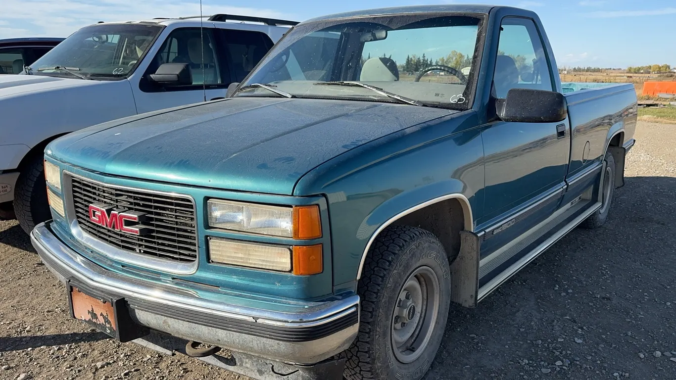 1997 GMC Sierra 1500 Pickup Truck *Unreserved*