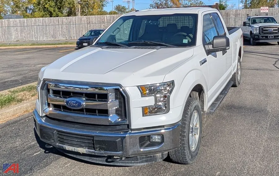 2016 Ford F150 Extended Cab Pickup Truck