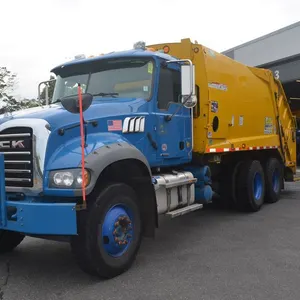 2020 Mack Granite Packer