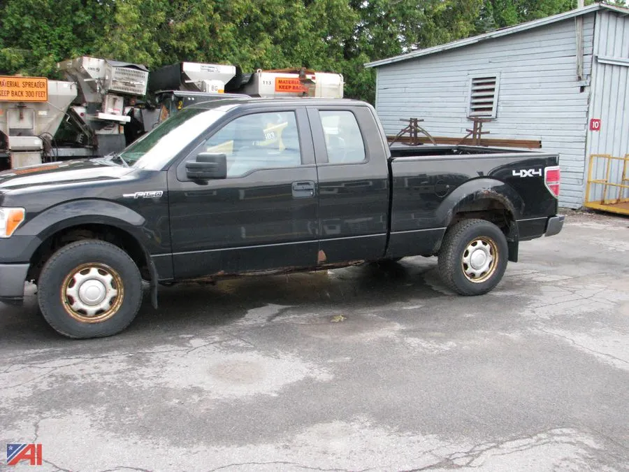 2014 Ford F150 Extended Cab Pickup Truck