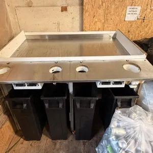 Custom Sorting Table with Bins