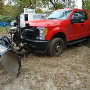 2017 Ford F-250 XL Super Duty Pickup Truck with V-Plow
