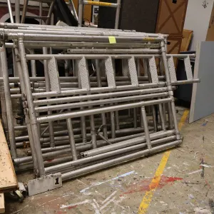 Aluminum Pipe Staging