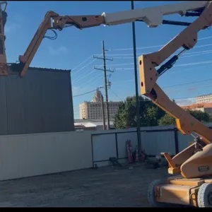 2011 JLG E400AJPN LIFT