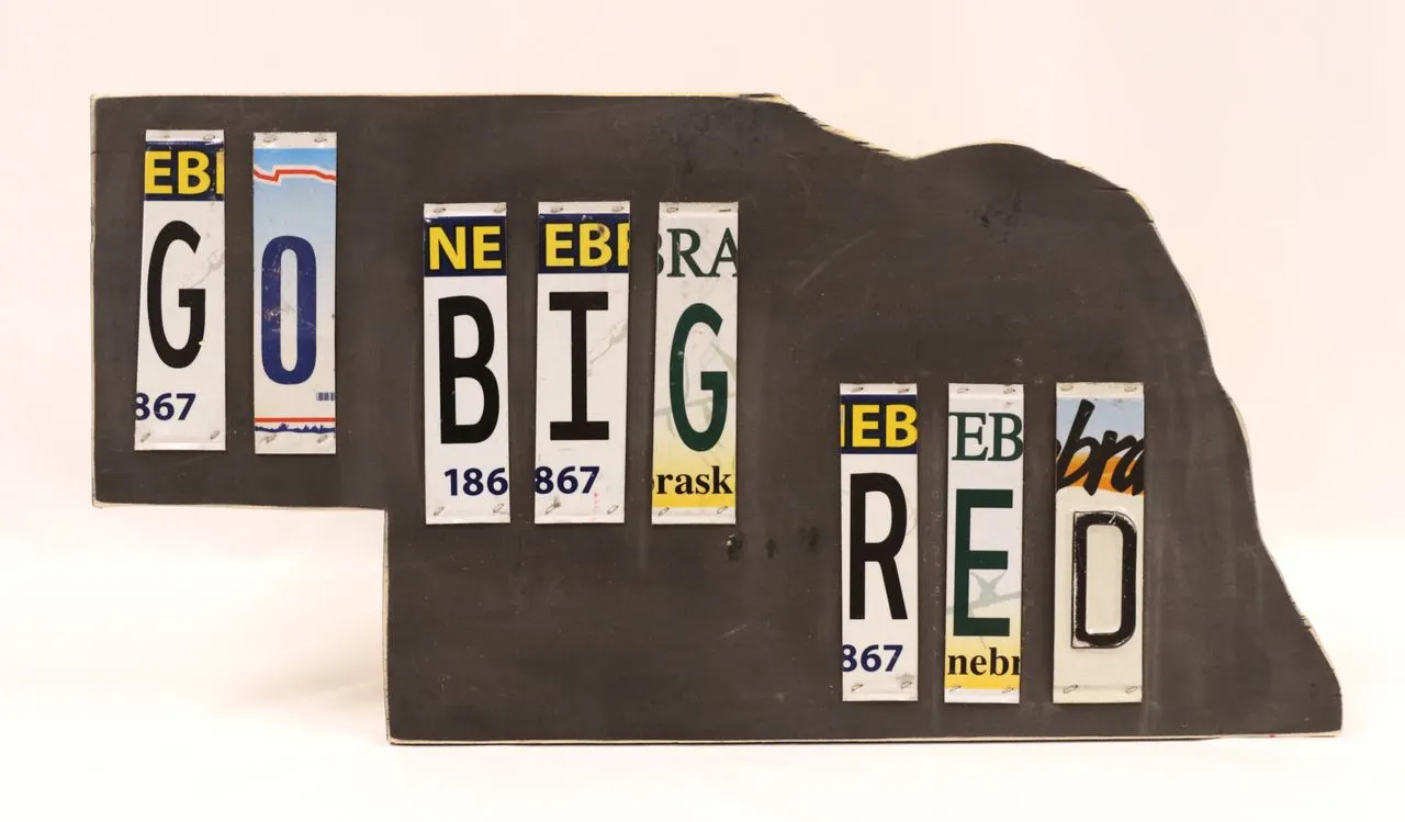 License Plate Sign: Go Big Red