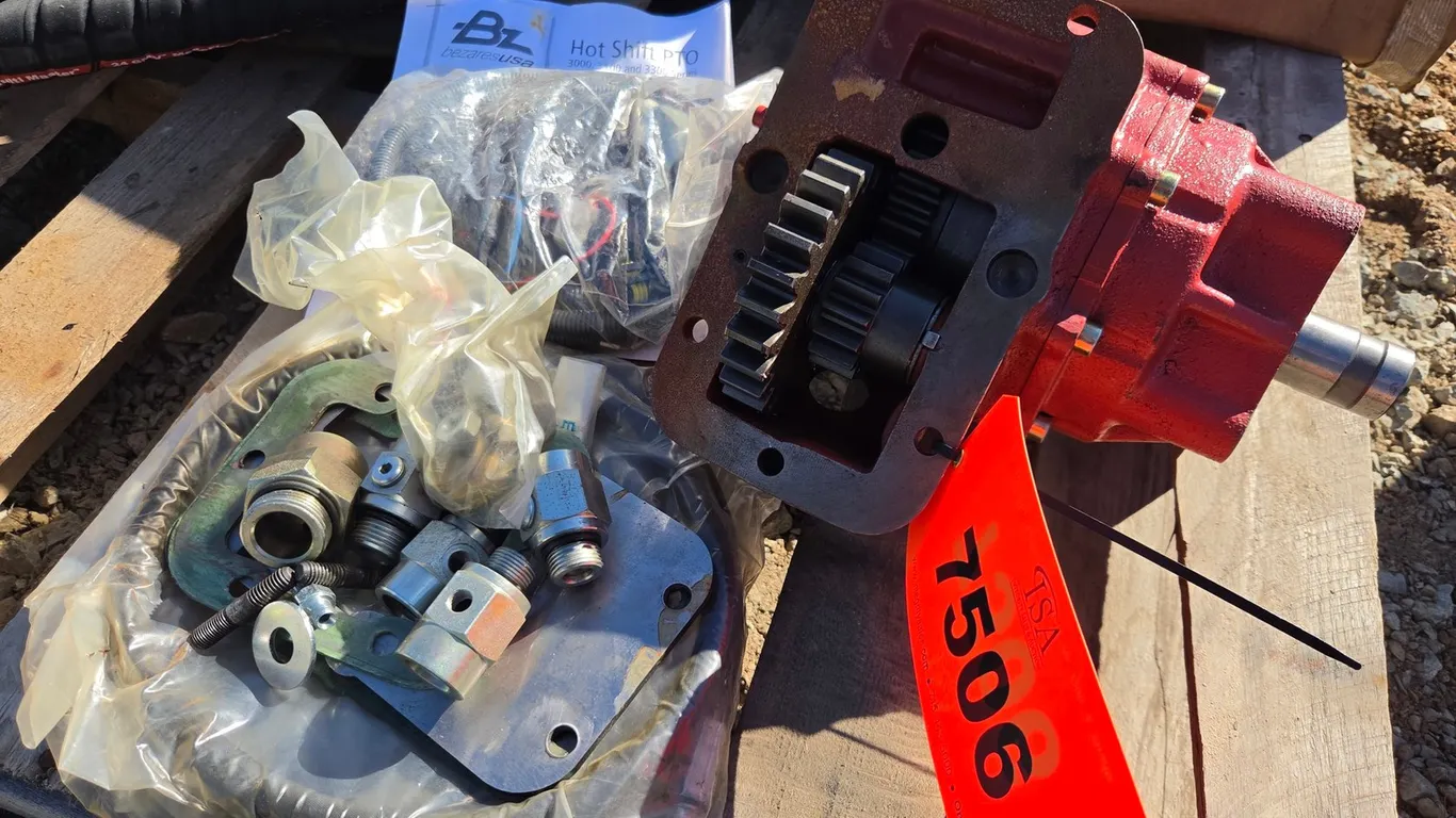 Unused Eaton Bezares 3000 PTO Assembly
