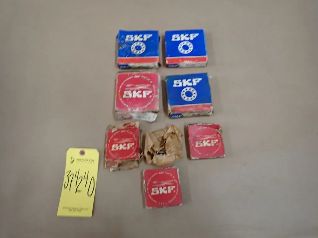 Lot of (8) SKF Bearings