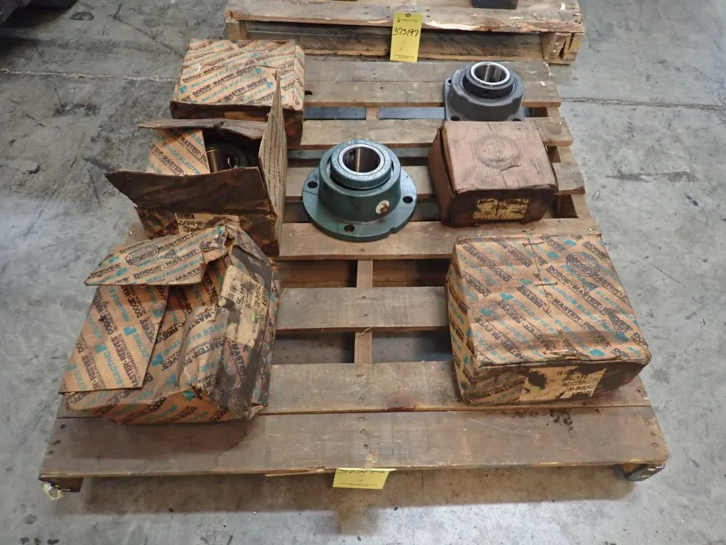 Lot of (8) Assorted Bearings