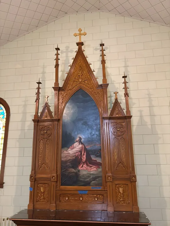 TOP ALTAR 11’x6’ (BRING TOOLS AND HELP TO REMOVE)