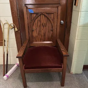 ALTAR CHAIR