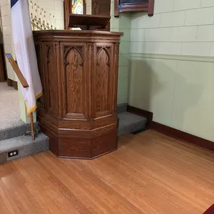 WOODEN PULPIT (BRING TOOLS AND HELP TO REMOVE)