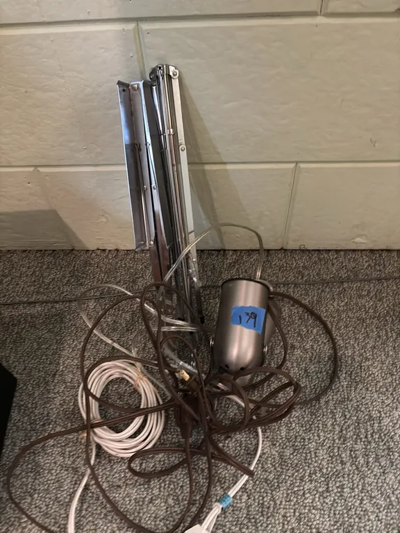 MUSIC STAND EXTENSION CORDS SPOT LIGHT