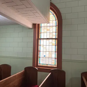 STAIN GLASS 34”x92”(BRING TOOLS AND HELP TO REMOVE)
