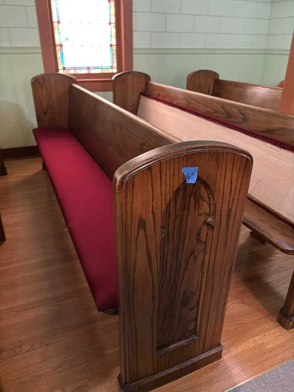 PEW 9’ REMOVABLE CUSHION(BRING TOOLS AND HELP TO REMOVE)